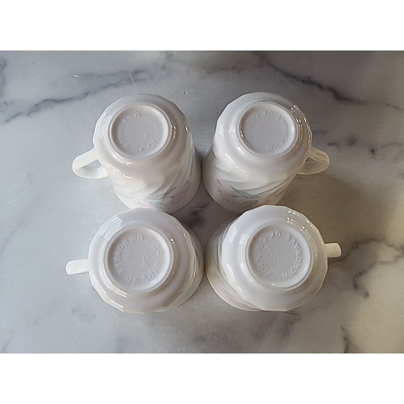 Vintage Corning USA 17 Cups And Saucers - Picture 5 of 10